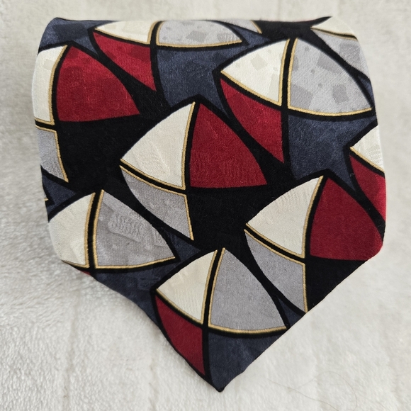 FACETS Vtg Men's Tie Navy Blue Red BLACK Gold White 3.5‎ X 58 - Picture 3 of 8